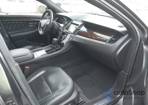 2017 Ford Taurus Limited z USA, uszkodzony, nr VIN 1FAHP2F89HG113039